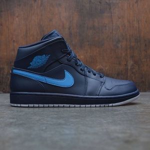 Air Jordan 1 mid